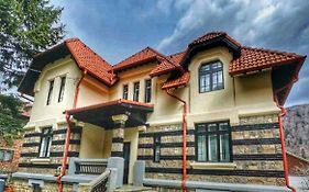 Vila Rapsodia Sinaia